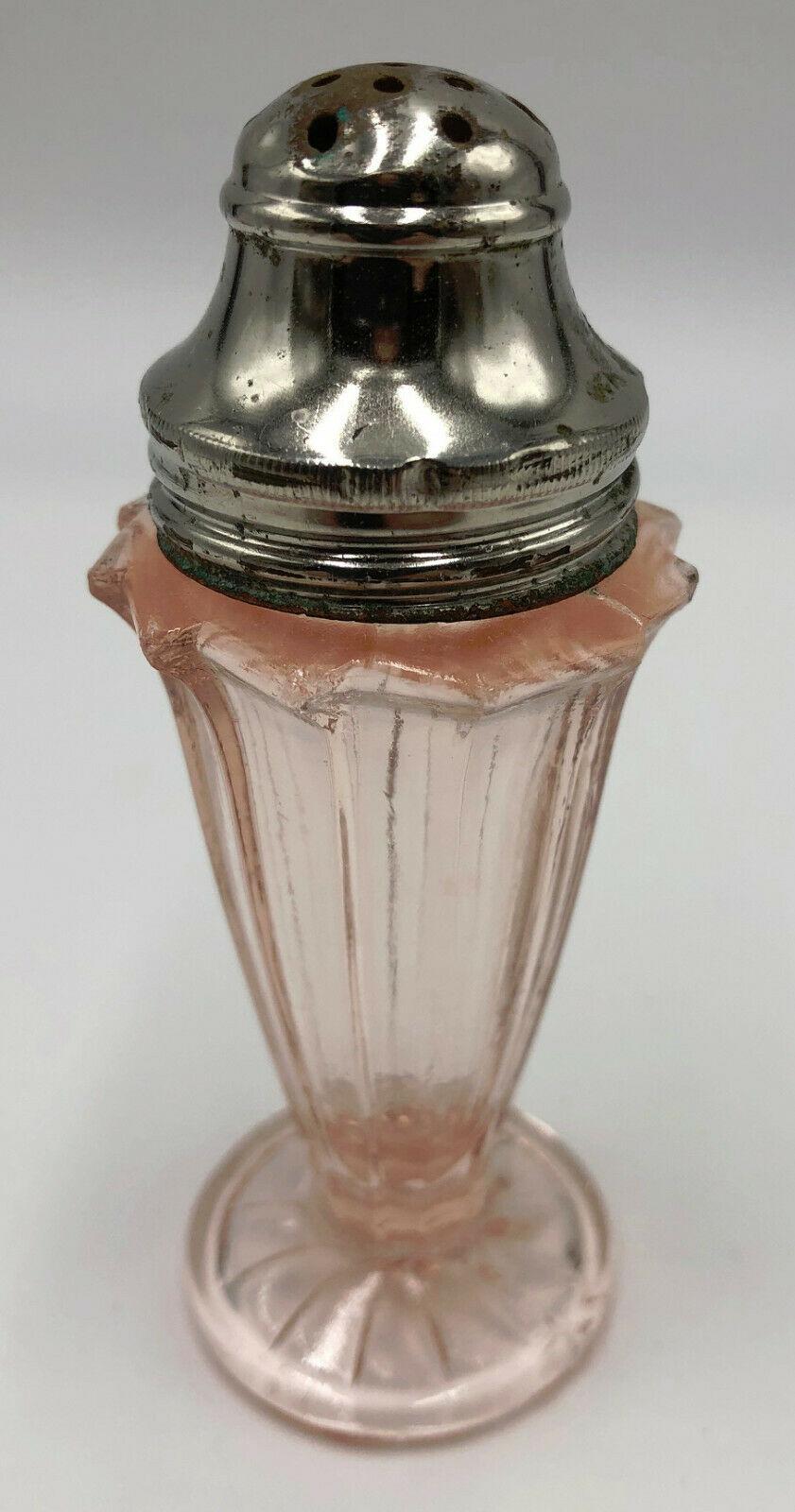 Jeannette Glass Company Pink Sierra "pinwheel" Shaker 1931-1933  (285t)