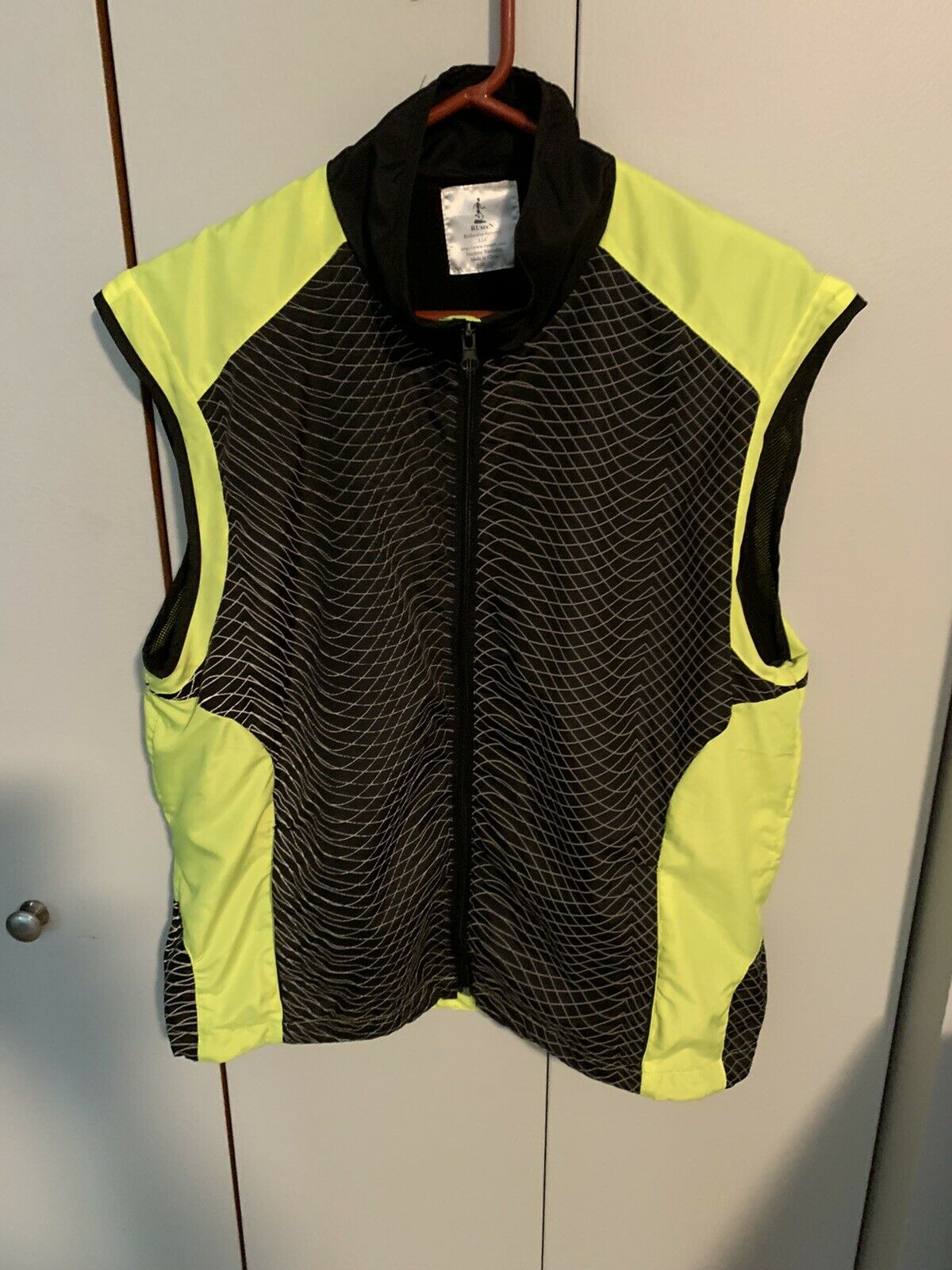 Euc Ruseen Fluorescent Yellow/black Reflective Running Vest - Sz: Xl  (unisex)