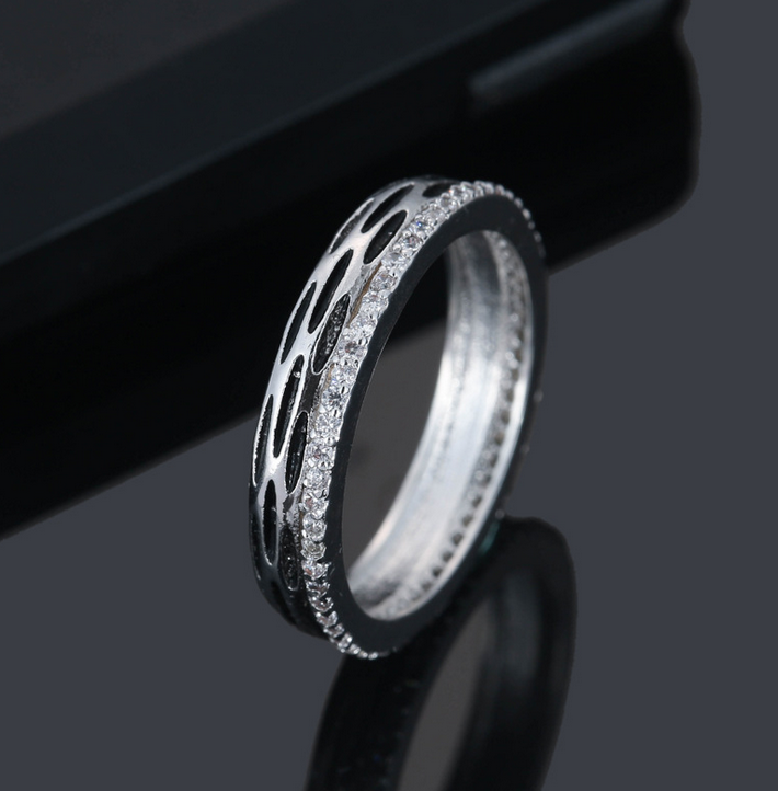 Women Bands Simulated Zircon White Gemstone Ring Fashion Wedding Jewelry Size8
