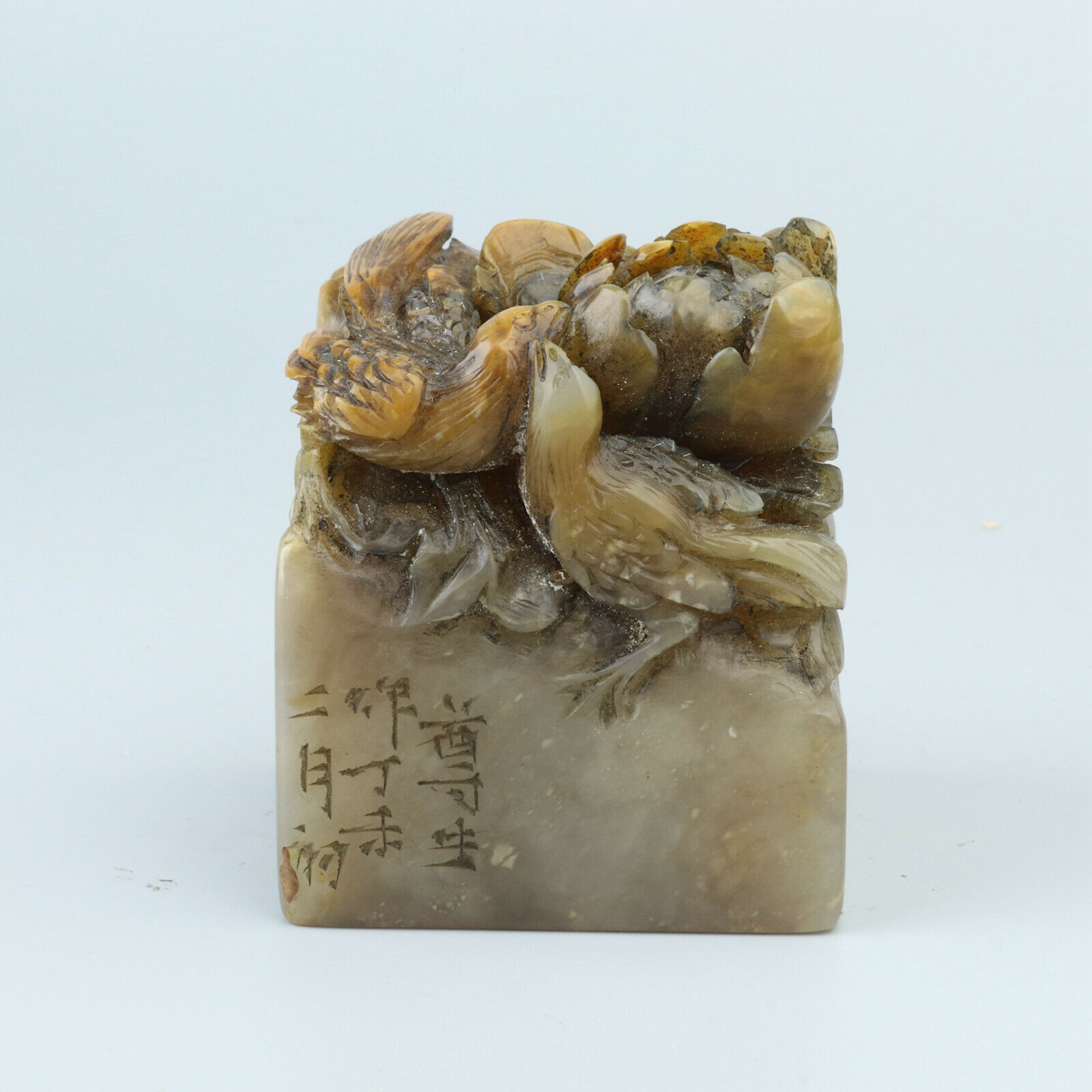 Chinese Exquisite Handmade Flower Bird Carving Shoushan Stone Seal