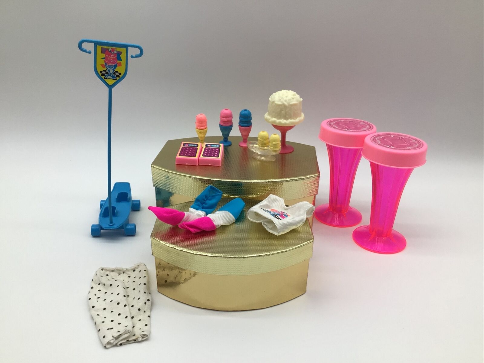Mattel Vintage 1988 Barbie Soda Shoppe And Cool Times Accessories Parts Lot