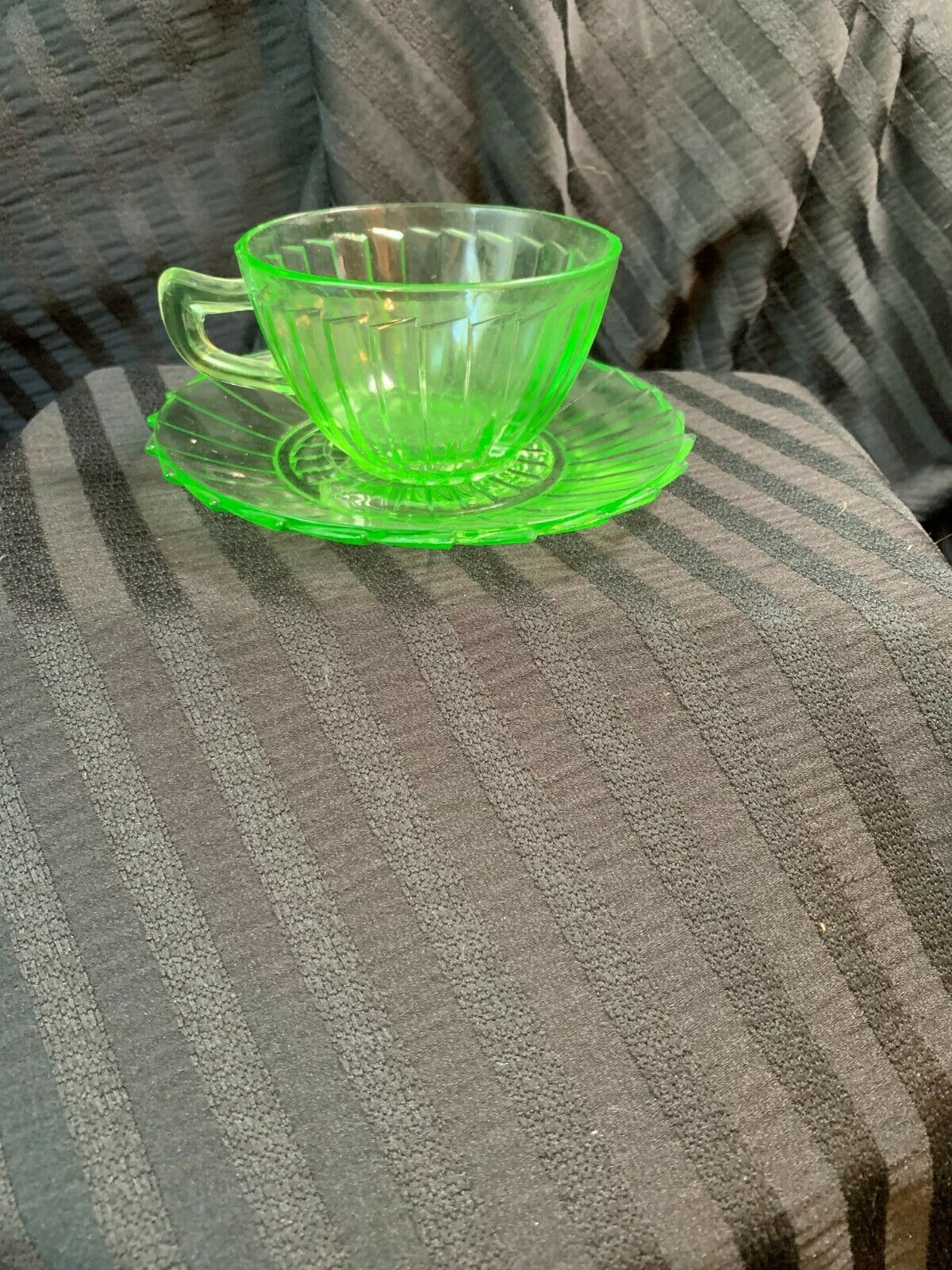 1930's Jeanette Sierra Pinwheel Green Depression Glass Cups & Saucers